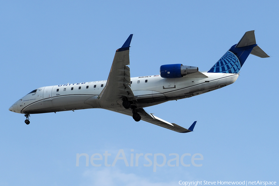 United Express (SkyWest Airlines) Bombardier CRJ-200ER (N913EV) | Photo 674120
