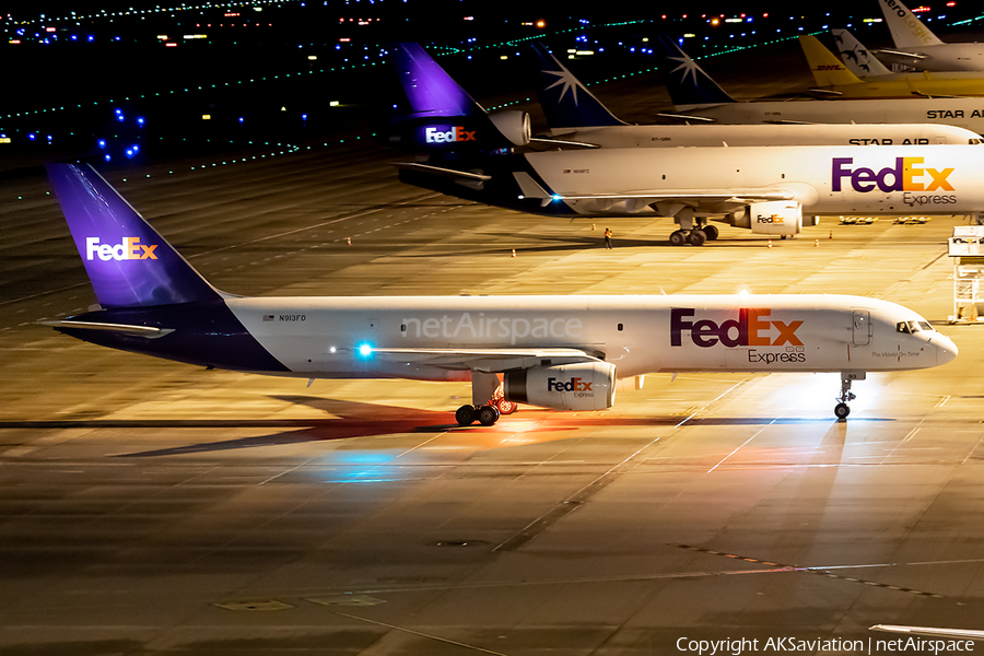 FedEx Boeing 757-28A(SF) (N913FD) | Photo 366599