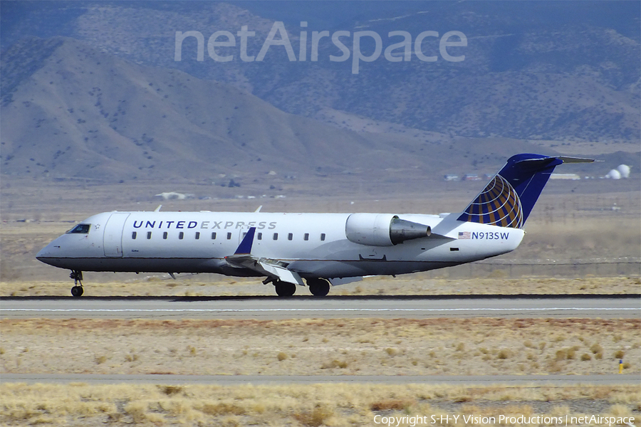 United Express (SkyWest Airlines) Bombardier CRJ-200LR (N913SW) | Photo 21569