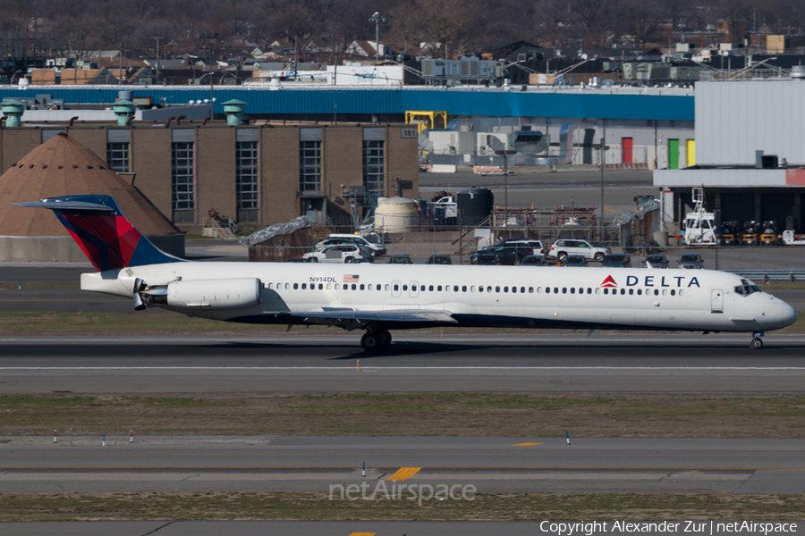 Delta Air Lines McDonnell Douglas MD-88 (N914DL) | Photo 158428