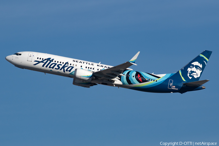 Alaska Airlines Boeing 737-9 MAX (N915AK) | Photo 559887