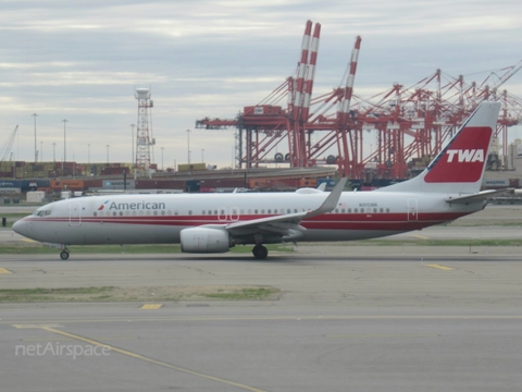 American Airlines Boeing 737-823 (N915NN) at  Newark - Liberty International, United States