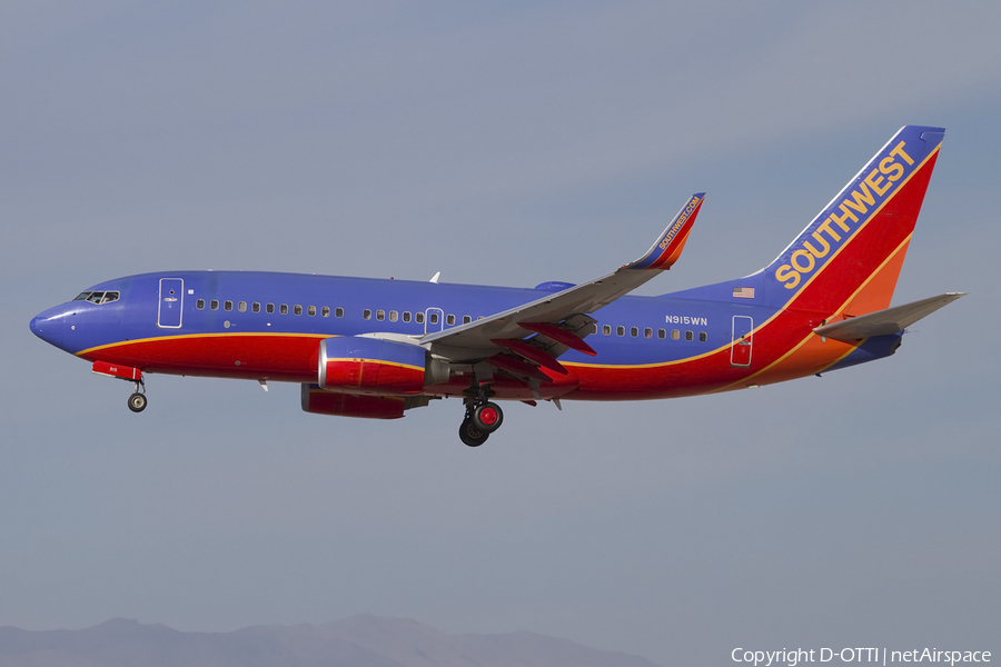 Southwest Airlines Boeing 737-7H4 (N915WN) | Photo 425725