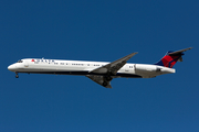 Delta Air Lines McDonnell Douglas MD-88 (N916DE) at  Atlanta - Hartsfield-Jackson International, United States