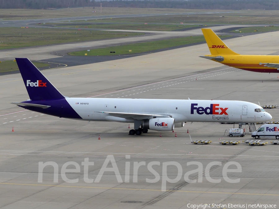 FedEx Boeing 757-27B(SF) (N916FD) | Photo 544523