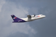 FedEx Feeder (Mountain Air Cargo) ATR 42-300 (N916FX) at  Miami - International, United States