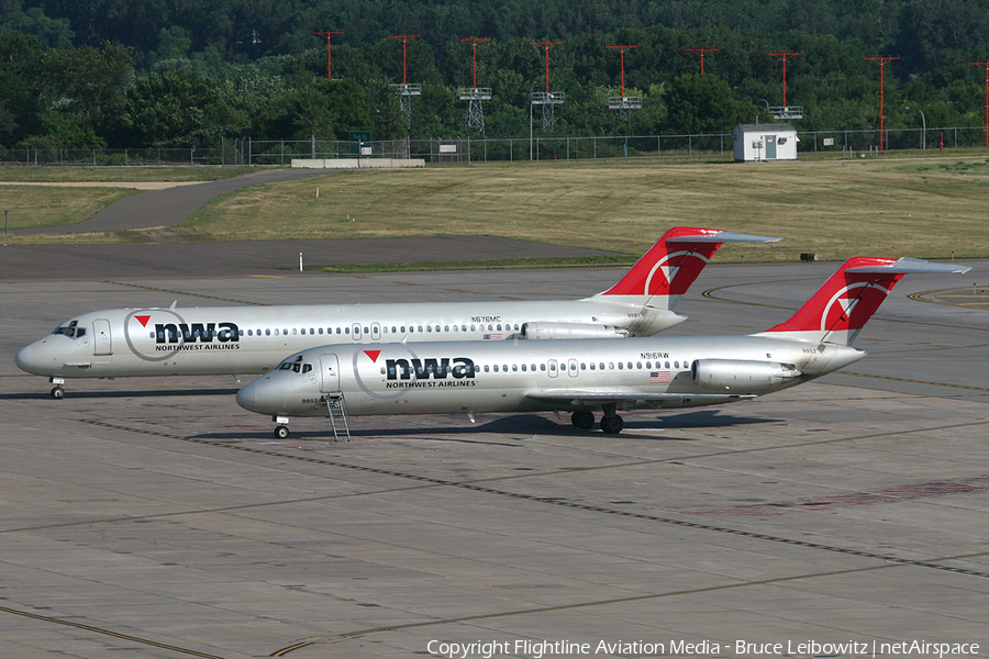 Northwest Airlines Douglas DC-9-31 (N916RW) | Photo 176501