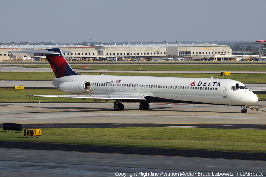 Delta Air Lines McDonnell Douglas MD-88 (N917DL) | Photo 117589