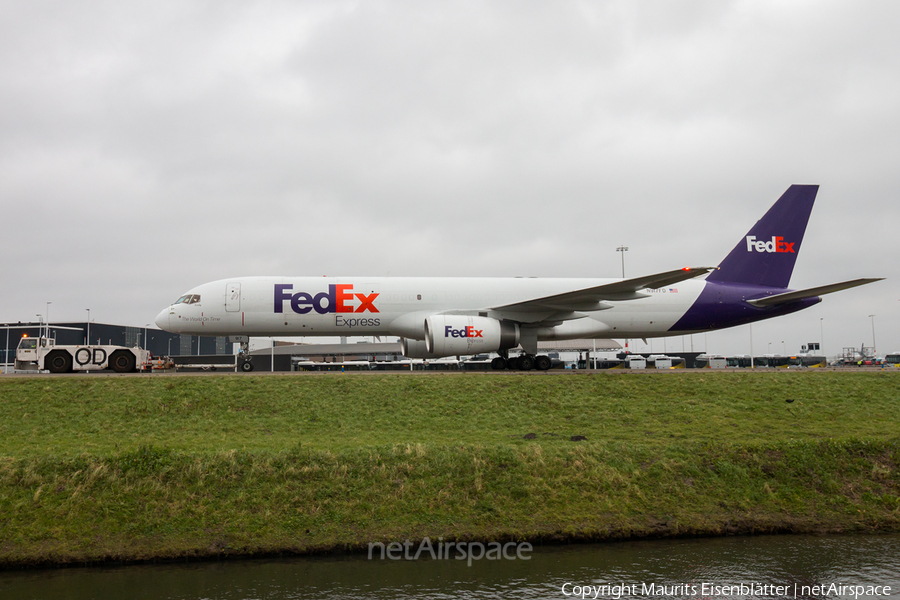 FedEx Boeing 757-23A(SF) (N917FD) | Photo 98450
