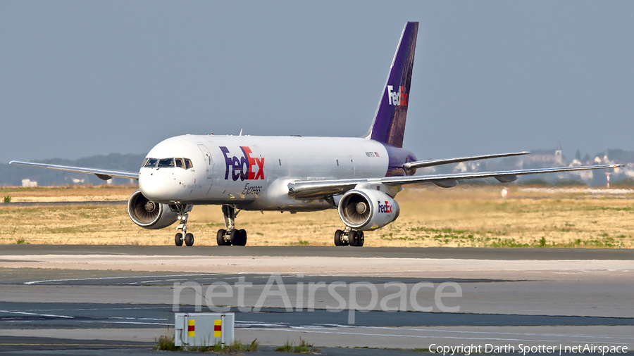 FedEx Boeing 757-23A(SF) (N917FD) | Photo 354419