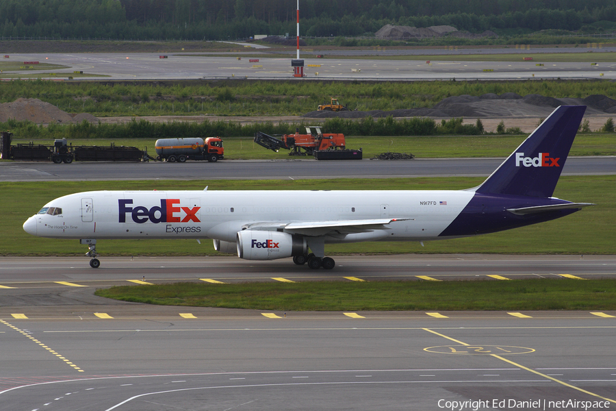 FedEx Boeing 757-23A(SF) (N917FD) | Photo 78771