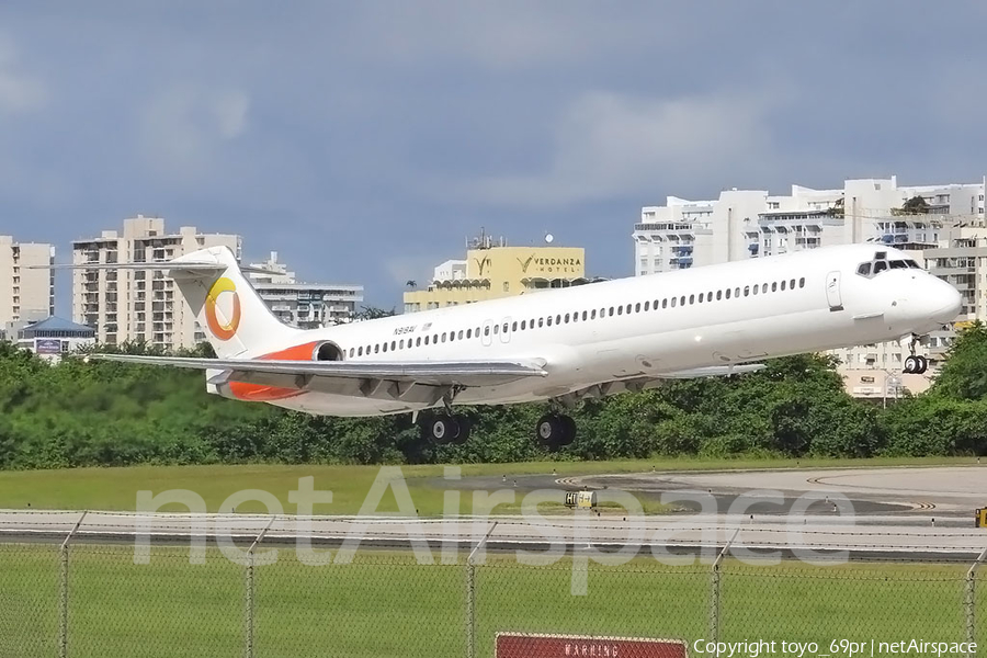 Orange Air McDonnell Douglas MD-82 (N918AV) | Photo 68558