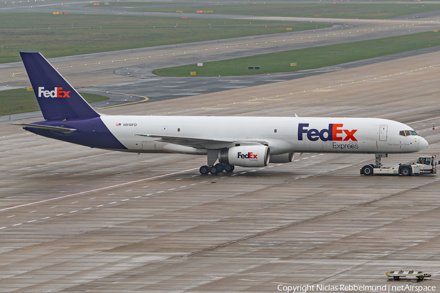 FedEx Boeing 757-23A(SF) (N918FD) | Photo 538322