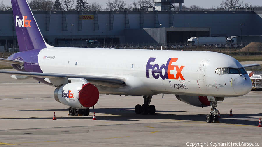 FedEx Boeing 757-23A(SF) (N918FD) | Photo 605942