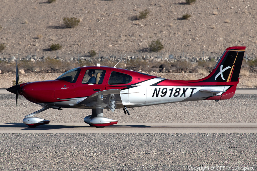 (Private) Cirrus SR22T G6 GTS Carbon (N918XT) | Photo 550903