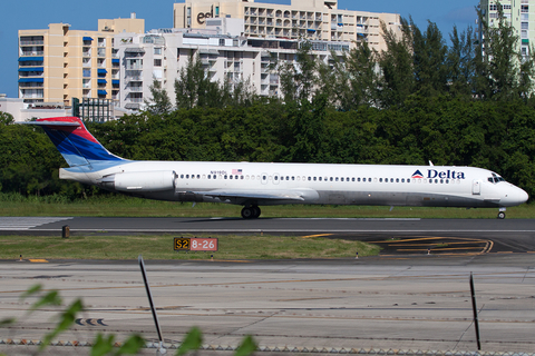 Delta Air Lines McDonnell Douglas MD-88 (N919DL) at  San Juan - Luis Munoz Marin International, Puerto Rico
