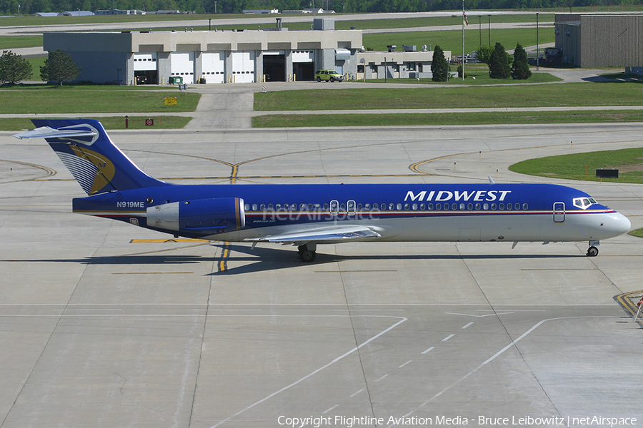 Midwest Airlines Boeing 717-2BL (N919ME) | Photo 178700