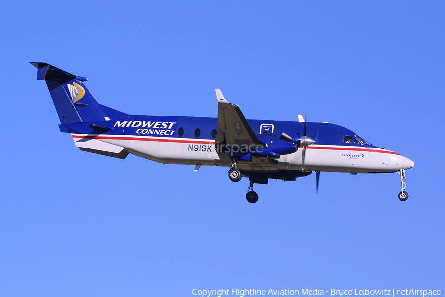 Midwest Connect Beech 1900D (N91SK) | Photo 181272