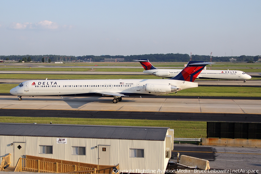 Delta Air Lines McDonnell Douglas MD-88 (N920DE) | Photo 115411