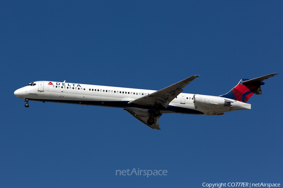 Delta Air Lines McDonnell Douglas MD-88 (N920DE) | Photo 150972