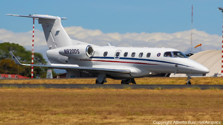 (Private) Embraer EMB-505 Phenom 300 (N920DS) | Photo 444803