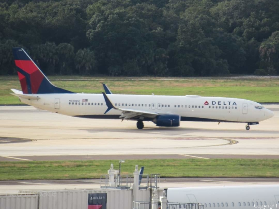 Delta Air Lines Boeing 737-932(ER) (N920DU) | Photo 518935