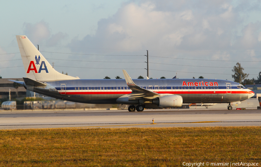 American Airlines Boeing 737-823 (N921AN) | Photo 2150