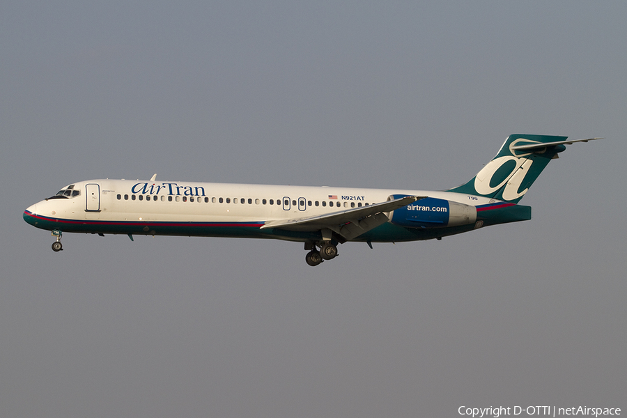 AirTran Airways Boeing 717-231 (N921AT) | Photo 385434