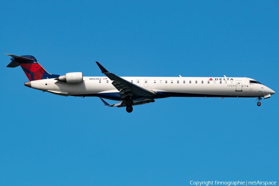 Delta Connection (Endeavor Air) Bombardier CRJ-900LR (N921XJ) | Photo 587328