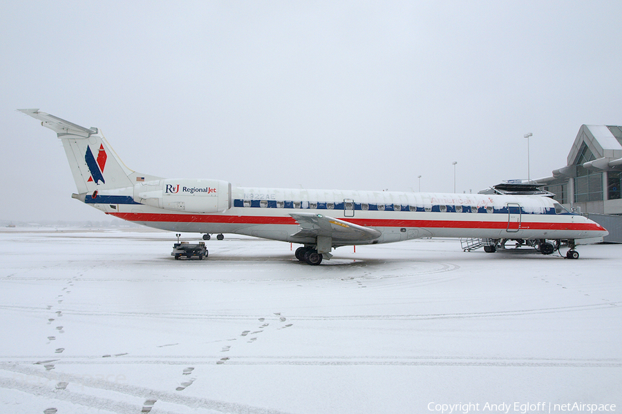 American Eagle Embraer ERJ-145LR (N922AE) | Photo 189086