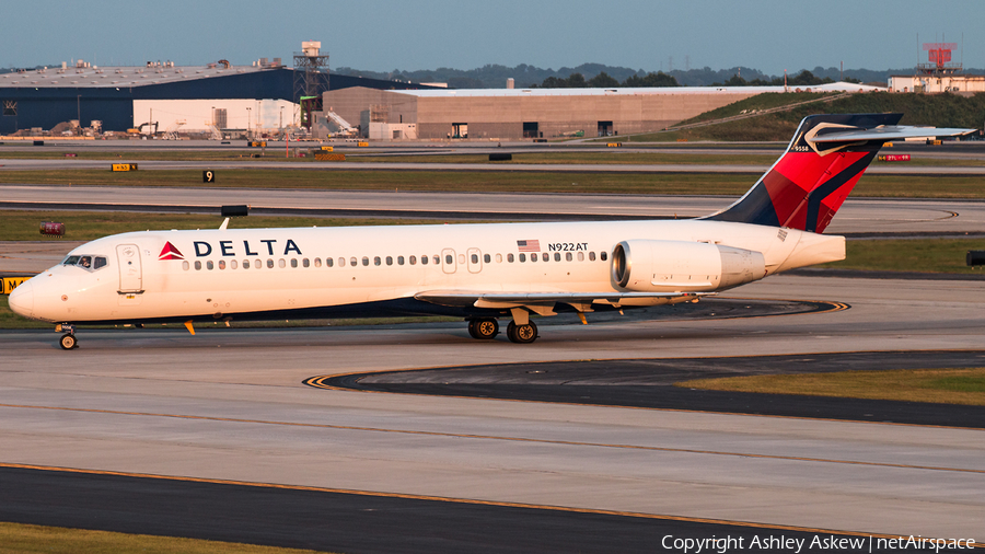 Delta Air Lines Boeing 717-2BD (N922AT) | Photo 113598