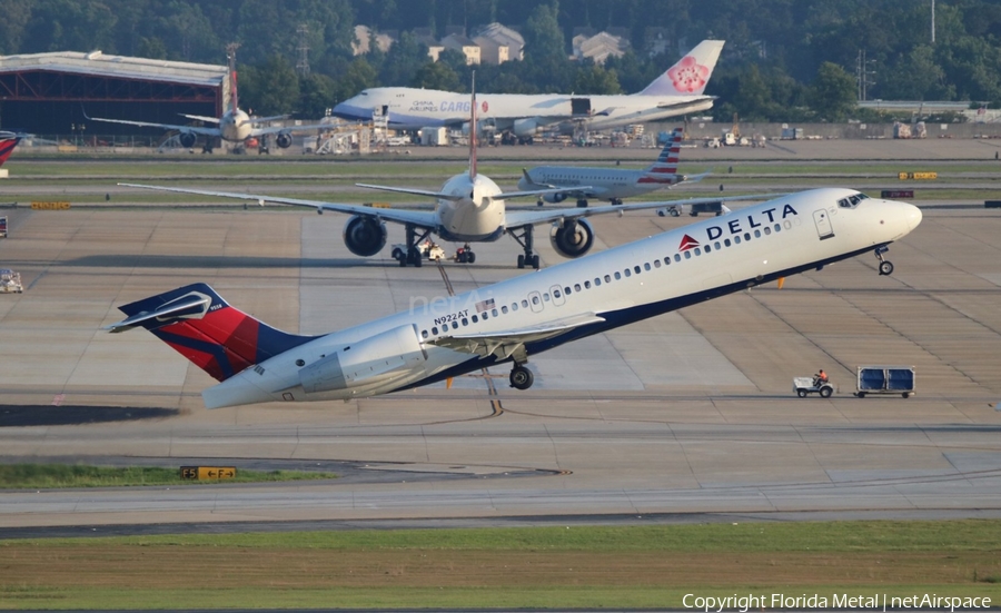 Delta Air Lines Boeing 717-2BD (N922AT) | Photo 300118
