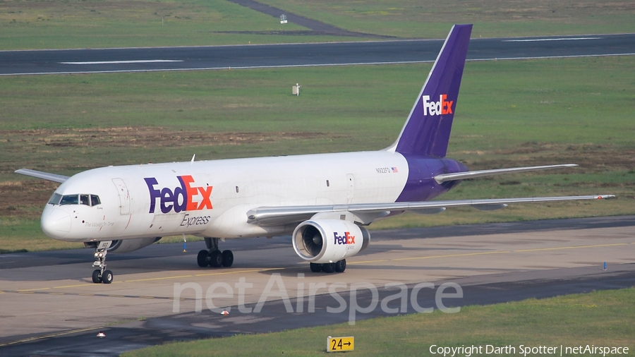 FedEx Boeing 757-23A(SF) (N922FD) | Photo 210019