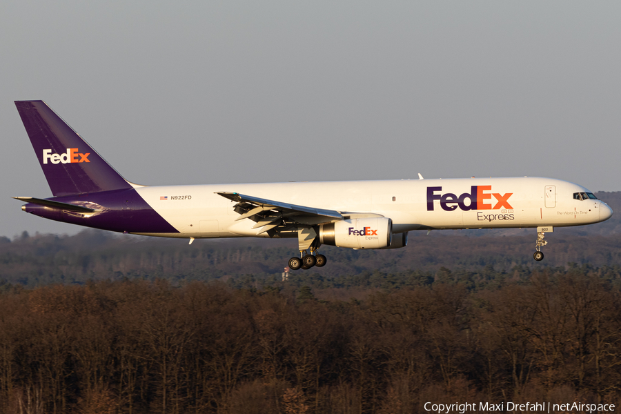 FedEx Boeing 757-23A(SF) (N922FD) | Photo 500308