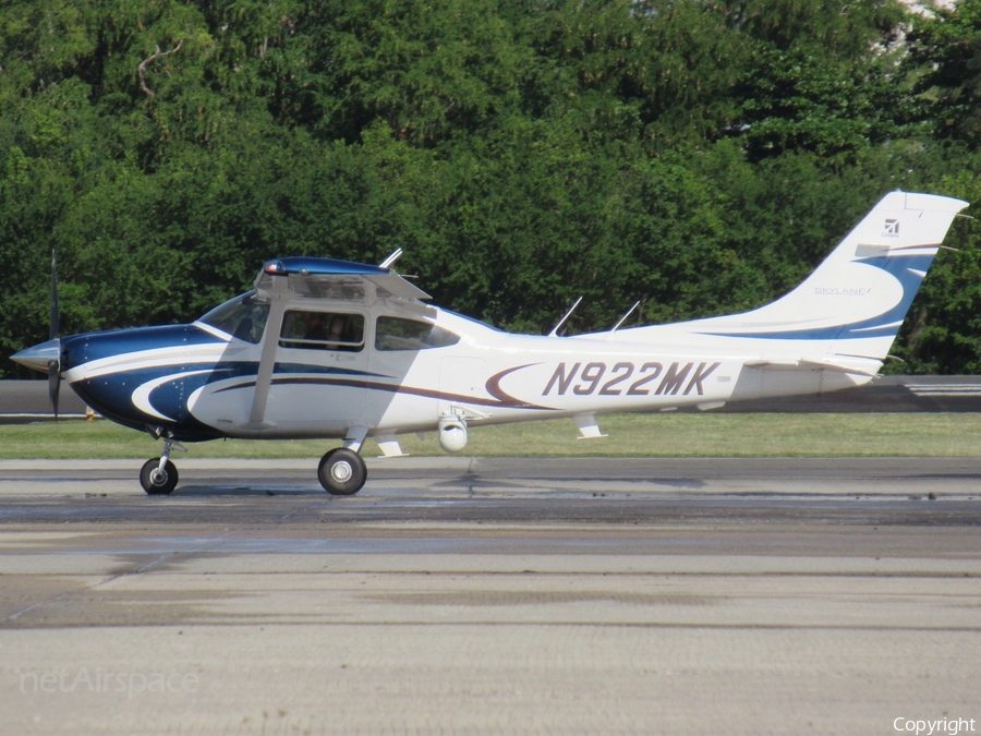 (Private) Cessna 182T Skylane (N922MK) | Photo 489192