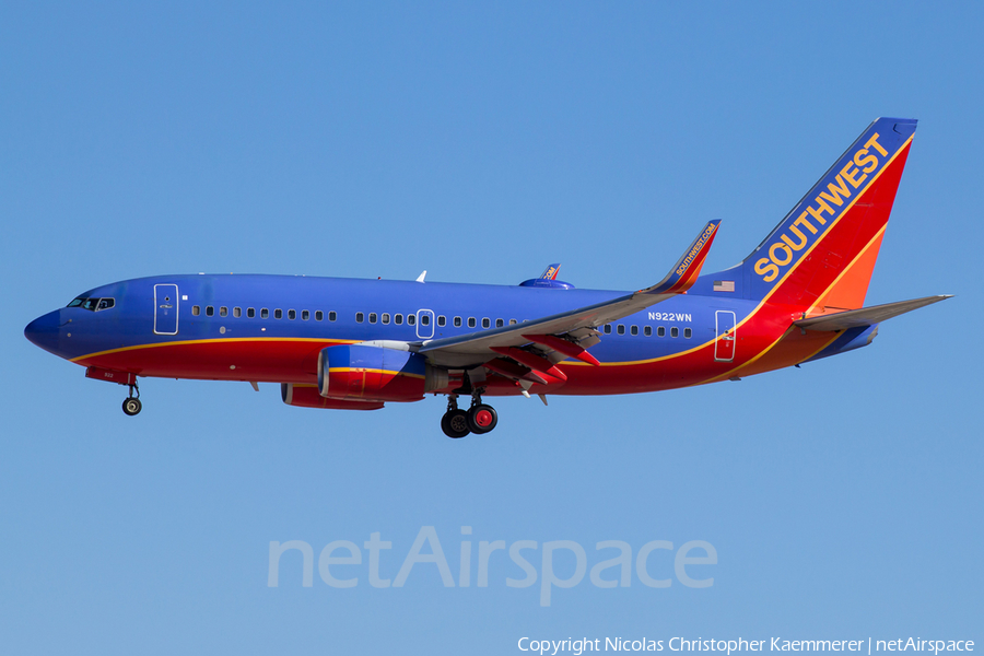 Southwest Airlines Boeing 737-7H4 (N922WN) | Photo 127142