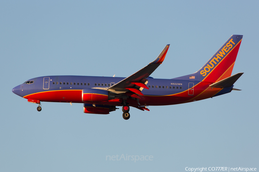 Southwest Airlines Boeing 737-7H4 (N922WN) | Photo 18997
