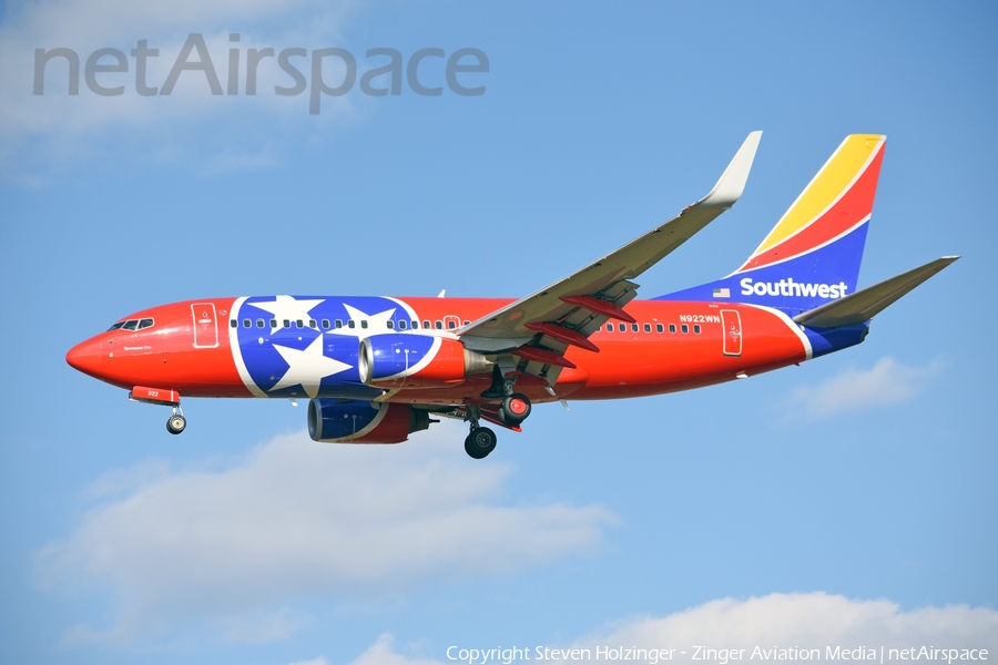 Southwest Airlines Boeing 737-7H4 (N922WN) | Photo 204419