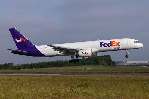 FedEx Boeing 757-204(SF) (N923FD) at  Liege - Bierset, Belgium