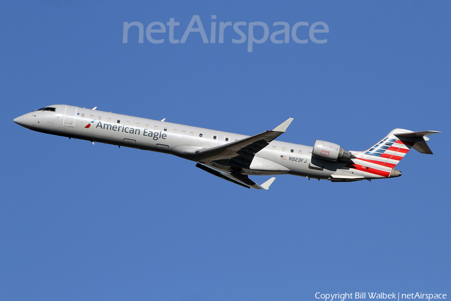 American Eagle (Mesa Airlines) Bombardier CRJ-900ER (N923FJ) | Photo 411422