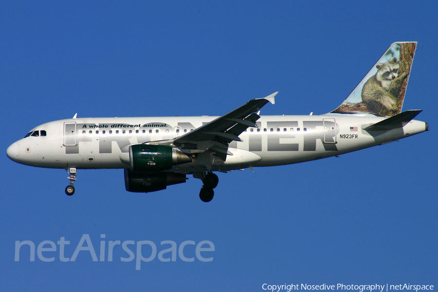 Frontier Airlines Airbus A319-111 (N923FR) | Photo 2128