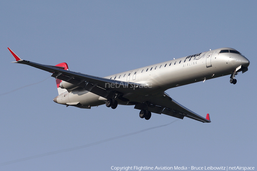 Northwest Airlink (Mesaba Airlines) Bombardier CRJ-900LR (N923XJ) | Photo 171285