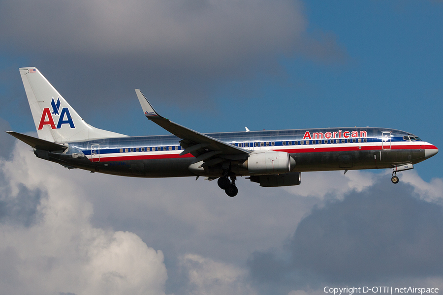 American Airlines Boeing 737-823 (N924AN) | Photo 228588