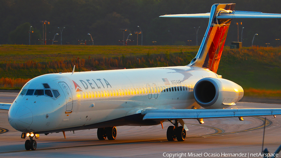 Delta Air Lines Boeing 717-231 (N924AT) | Photo 180689