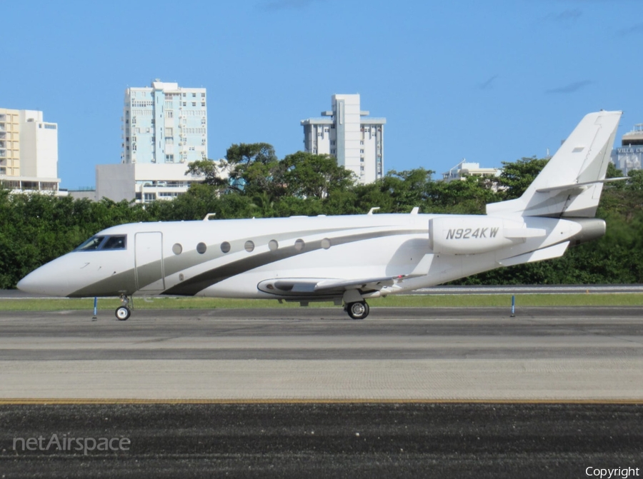 (Private) Gulfstream G200 (N924KW) | Photo 670104