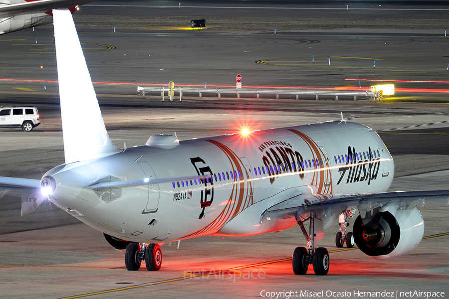 Alaska Airlines Airbus A321-253N (N924VA) | Photo 223679