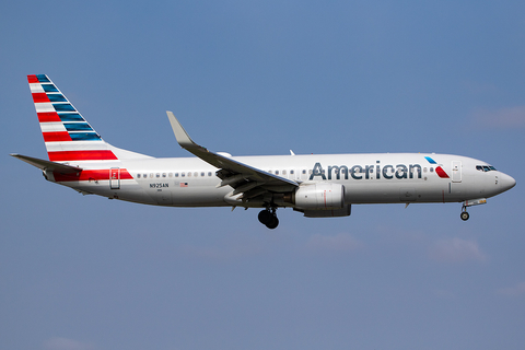 American Airlines Boeing 737-823 (N925AN) at  Miami - International, United States