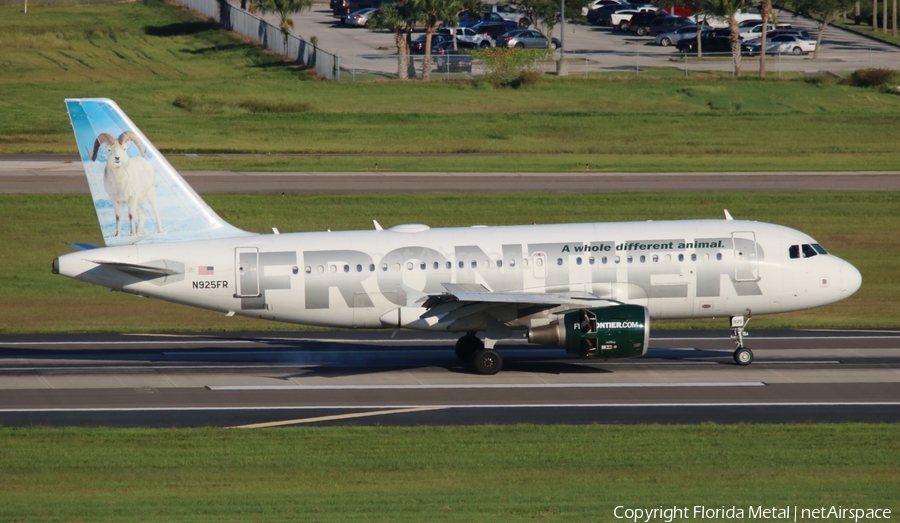 Frontier Airlines Airbus A319-111 (N925FR) | Photo 321071