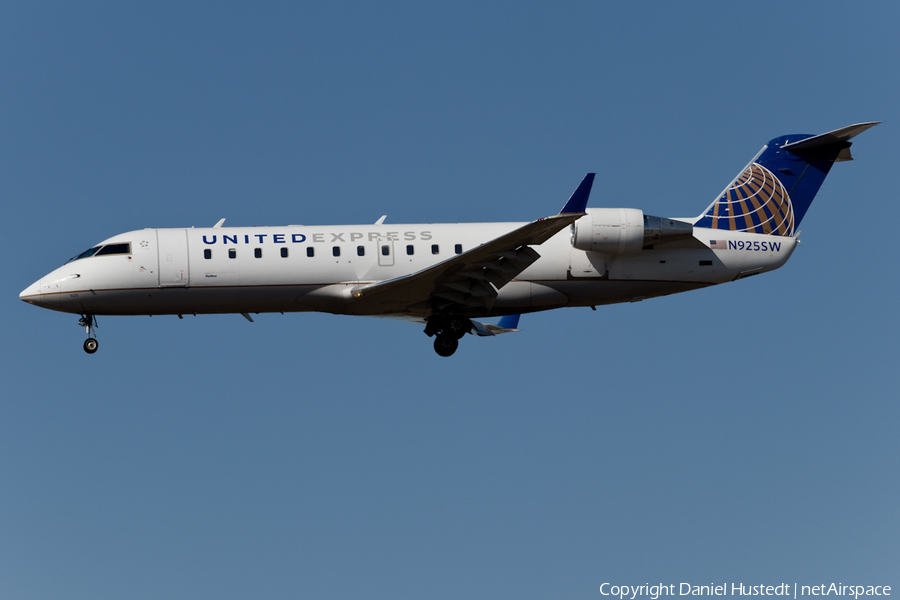 United Express (SkyWest Airlines) Bombardier CRJ-200LR (N925SW) | Photo 446131