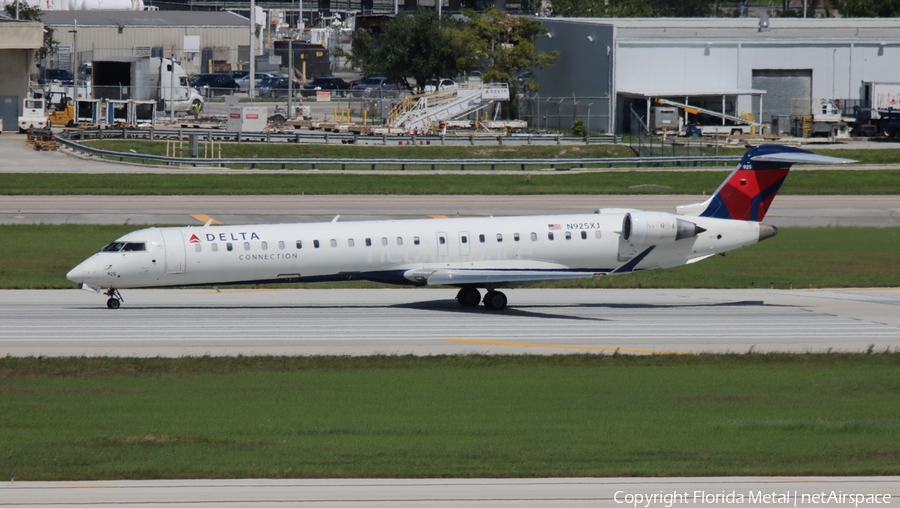 Delta Connection (Endeavor Air) Bombardier CRJ-900LR (N925XJ) | Photo 321085